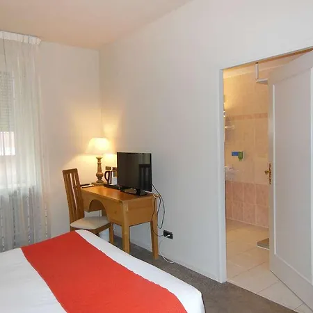 Hotel De La Bourse, Gare, Sure Collection By Western 3*