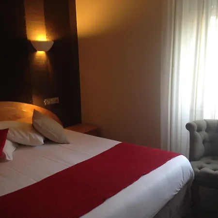 Hotel De La Bourse, Gare, Sure Collection By Western 3*