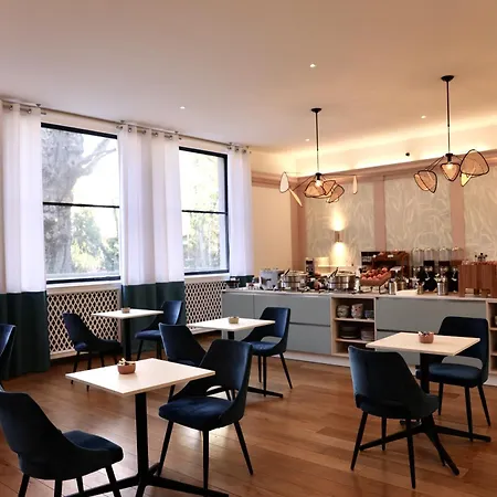 De La Bourse, Gare, Sure Collection By Western Hotel
