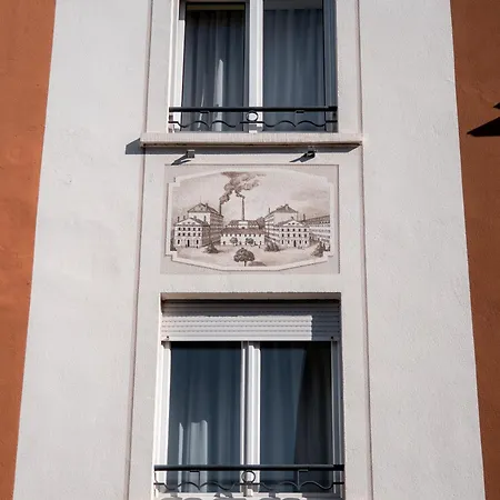 De La Bourse, Gare, Sure Collection By Western Mulhouse