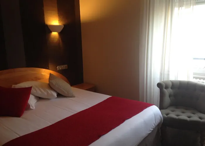 Hotel De La Bourse, Gare, Sure Collection By Western 3*