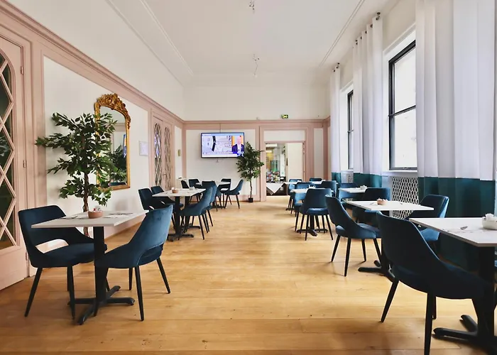 De La Bourse, Gare, Sure Collection By Western Hotel