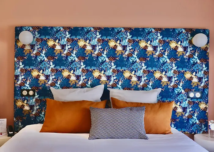 Hotel De La Bourse, Gare, Sure Collection By Western 3*