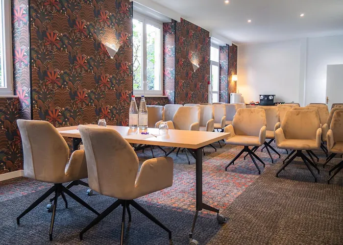 De La Bourse, Gare, Sure Collection By Western Hotel