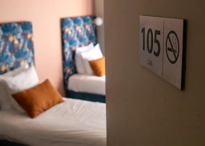 Hotel De La Bourse, Gare, Sure Collection By Western