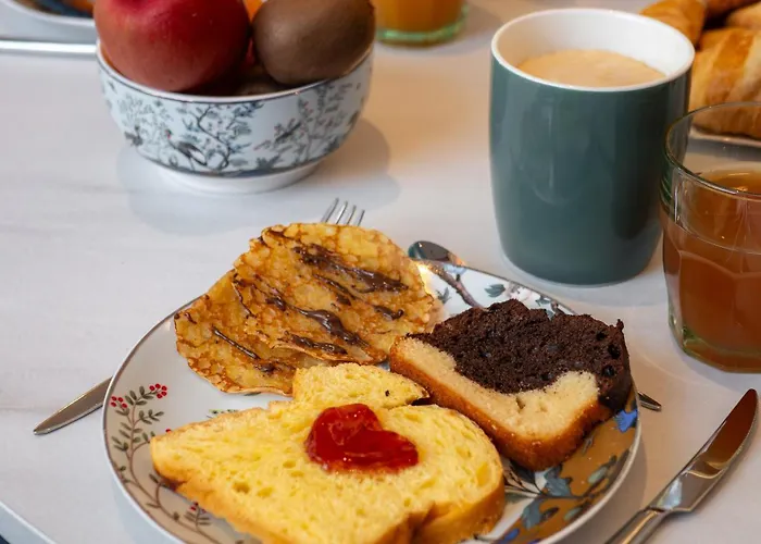 Hotel De La Bourse, Gare, Sure Collection By Western