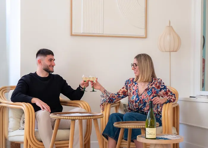 Hotel De La Bourse, Gare, Sure Collection By Western 3*