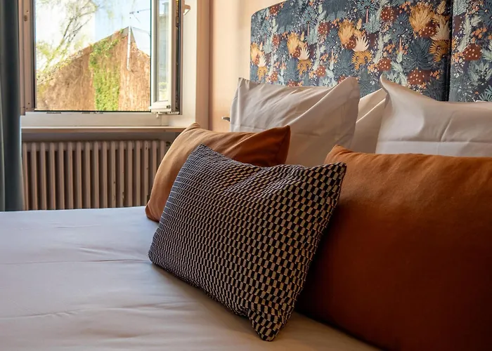 Hotel De La Bourse, Gare, Sure Collection By Western 3*