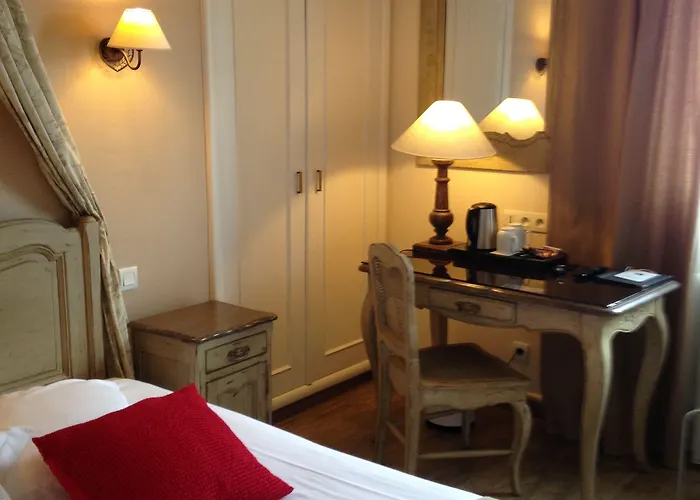 De La Bourse, Gare, Sure Collection By Western Hotel 3*