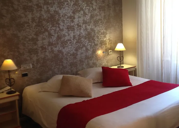 De La Bourse, Gare, Sure Collection By Western Mulhouse