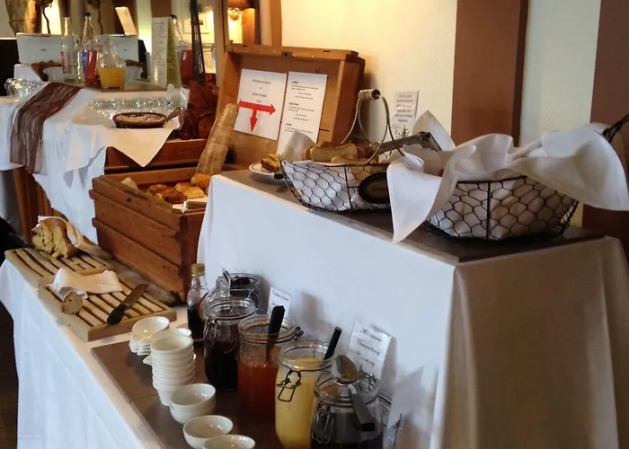 De La Bourse, Gare, Sure Collection By Western